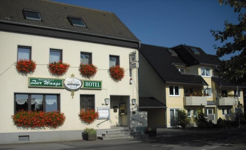 Hotel Zur Waage Bad Muenstereifel Exterior photo